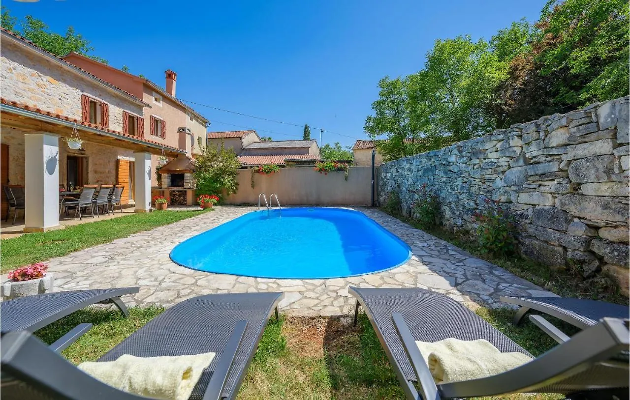 Nice Home In Zminj With Wifi