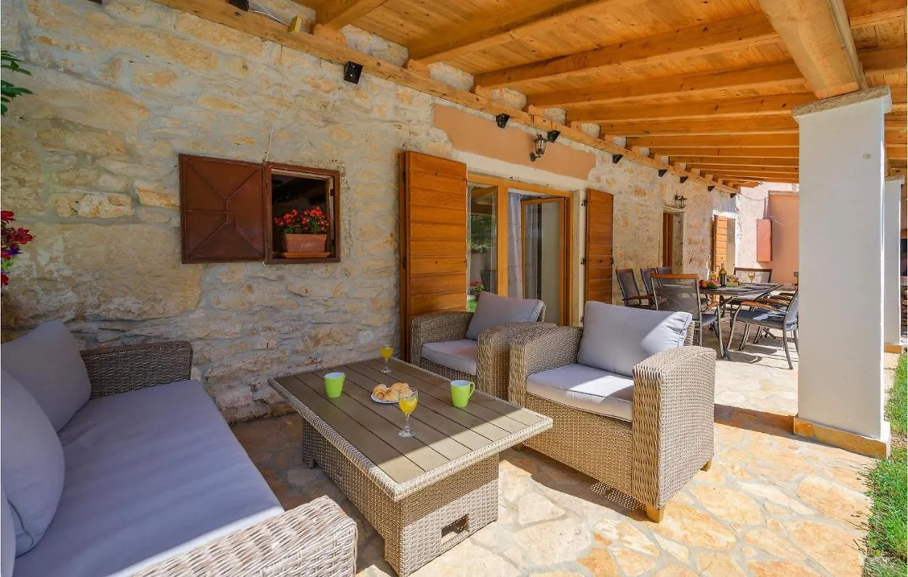 Nice Home In Zminj With Wifi Tatil Evi