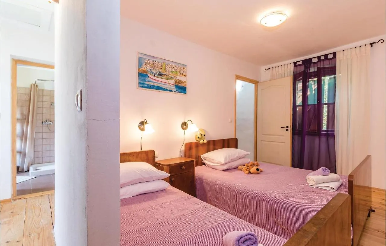Nice Home In Zminj With Wifi